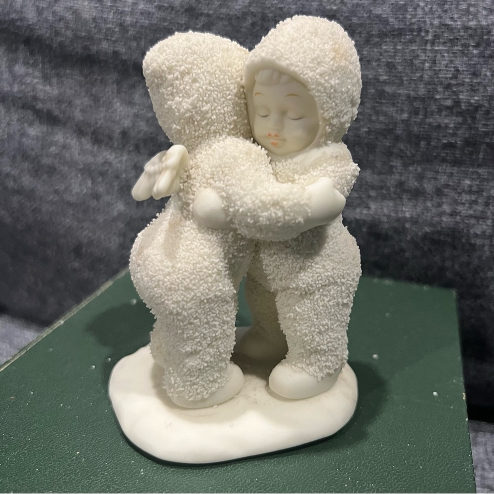 Department 56 Winter Tales of the Snowbabies “I Need a Hug”